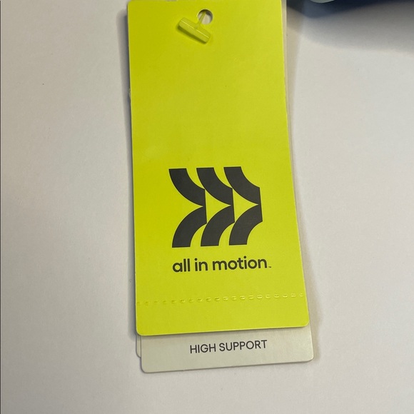 NWT ALL IN MOTION Light Blue Front-Zip Racerback Sports Bra.  Size 34D - Picture 4 of 6